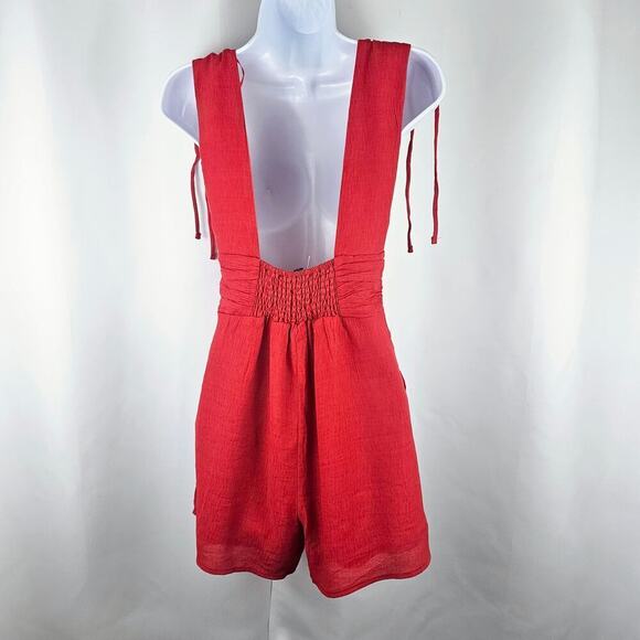 Women's Red Rayon Deep V-Neck Romper With Pockets Size X-Small NWT - Picture 6 of 13